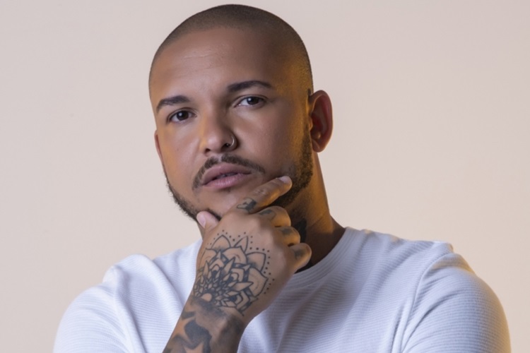 Em carreira solo, Suel lança álbum 'Status' nas plataformas digitais