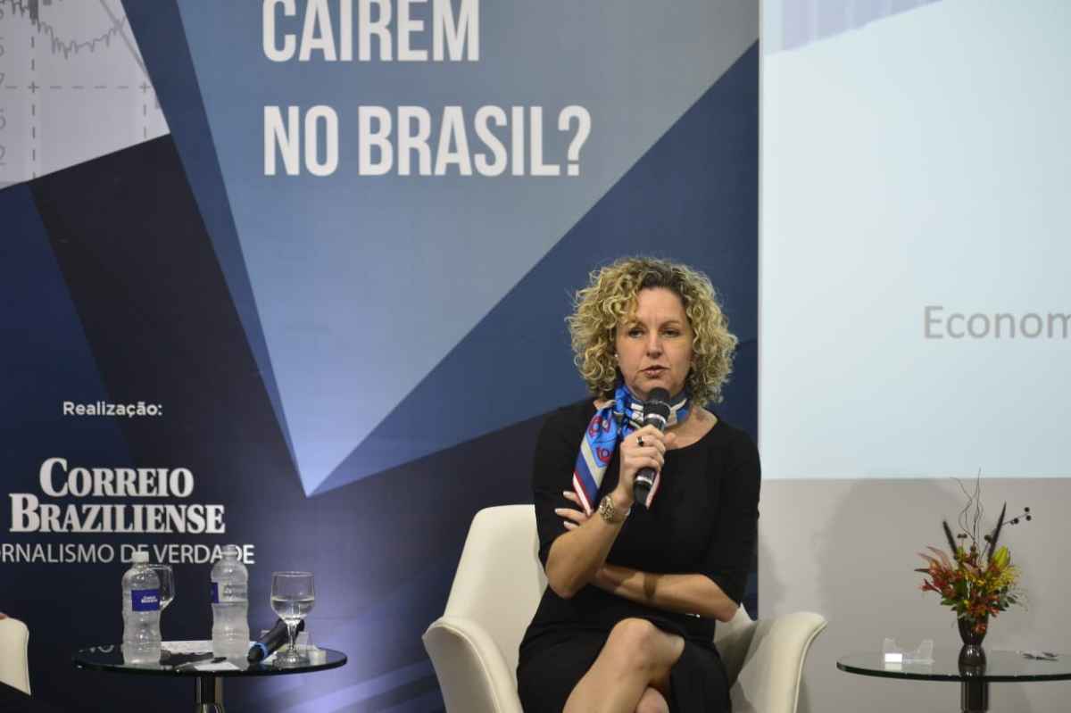 Ana Carla destacou que, para que o crescimento ocorra, a cadeia de crédito precisa funcionar bem