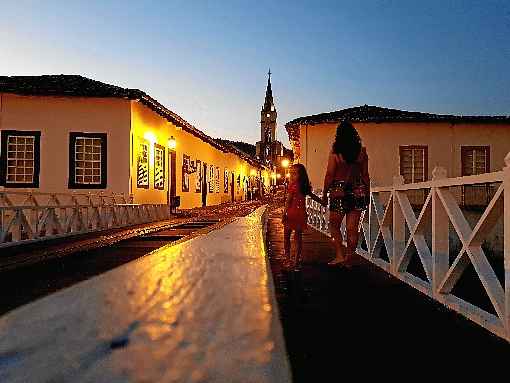 Cidade onde nasceu a poetisa brasileira, Goiás Velho é Patrimônio da Humanidade e guarda a literatura e a arquitetura de um Brasil do século 18. A 130km de Brasília, é um mergulho no tempo