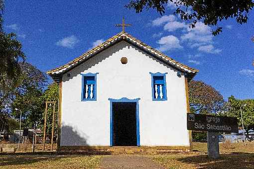 Com desenvolvimento em torno da tradição religiosa e da atividade agropecuária, Planaltina nasceu e, hoje, comemora 160 anos. No entanto, o surgimento das primeiras comunidades na região data de 1811, com a inauguração de uma igreja em homenagem a São Sebastião