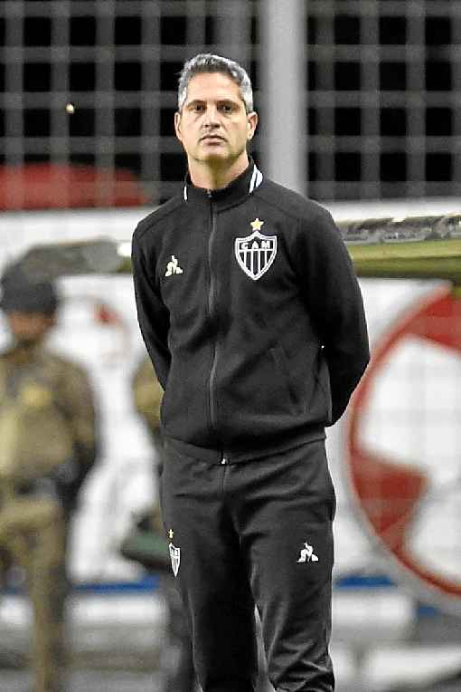 O técnico Rodrigo Santana prioriza a disputa da Copa Sul-Americana