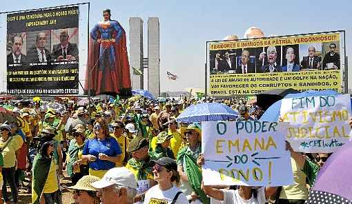 PL que levou pessoas às ruas permite, por exemplo, a prisão de integrantes do Judiciário, caso se manifestem em redes sociais indicando culpa do réu