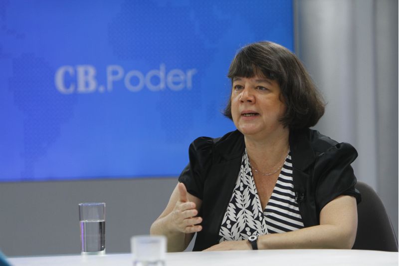 Luiza Frischeinsen, subprocuradora-geral da republica