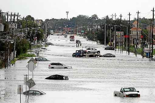 Enchente depois da passagem do furacão Harvey pelo Texas, em 2015