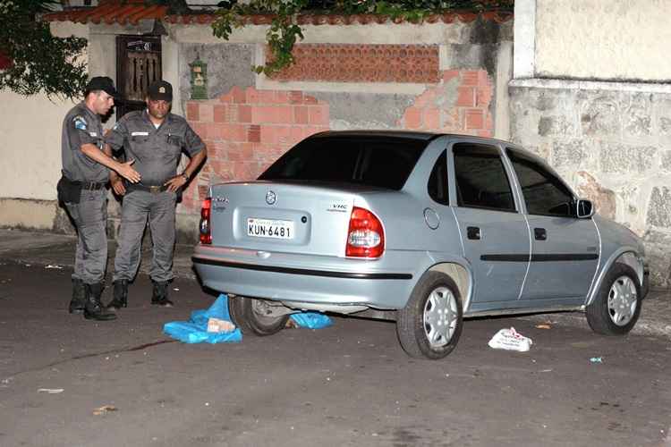 A criança morreu após ser arrastada, presa ao cinto de segurança