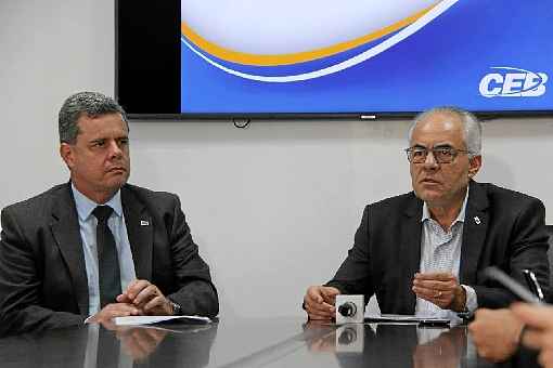 Fabiano Cardoso (E) e Edison Garcia: foco é recuperar arrecadação da CEB