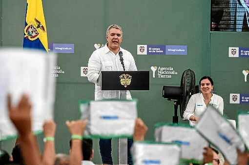 O presidente Iván Duque, discursa em Oveja, no norte do país: sem trégua aos 