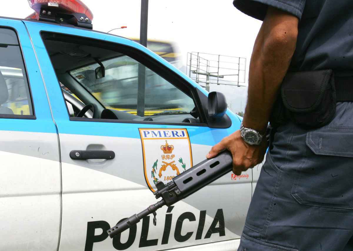 Os agentes fazem diligências para esclarecer o caso