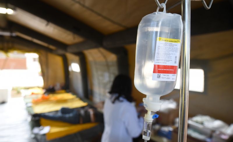 Até agosto, mais de 800 pessoas no DF tiveram dengue com sinais de alarme. Ministério da Saúde registrou 63 casos graves