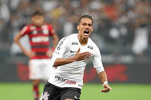 O atacante Pedrinho contabiliza seis gols em 40 partidas pelo Corinthians em 2019