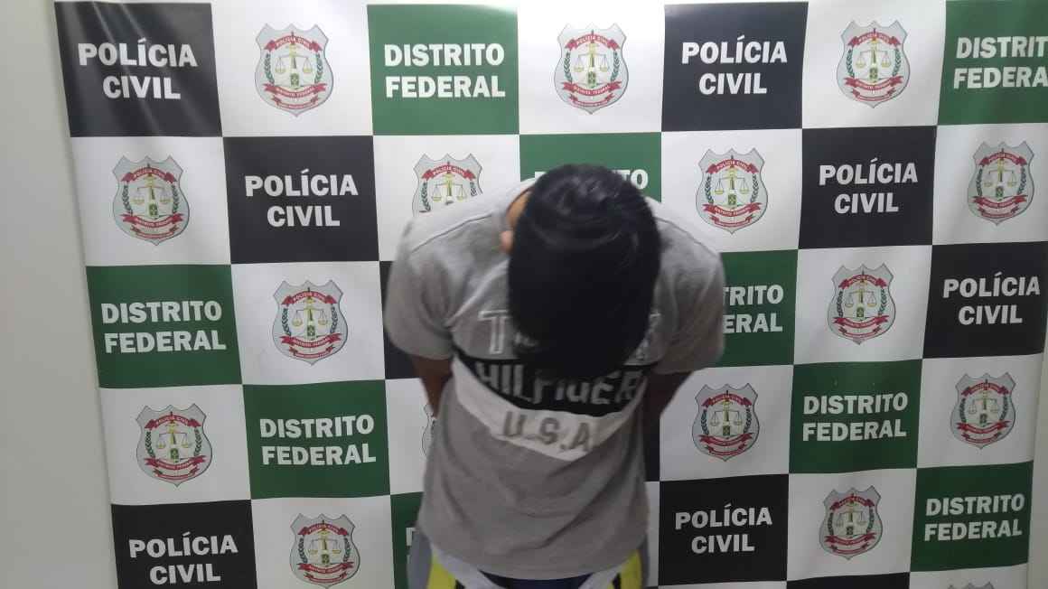 Wellington Brandão Cabral, 31 anos, preso em flagrante em uma agência no Setor de Indústria e Abastecimento (SIA)