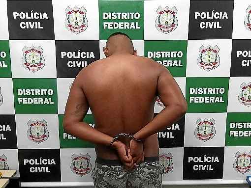 Ítalo Daniel Pereira da Silva, 26 anos, é acusado de recrutar interessados em emprestar contas para lavar dinheiro