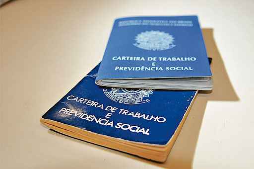 Apesar de o nível de ocupação alcançar o melhor resultado desde o início da série histórica, em 2012, empregos contemplam até dois salários mínimos