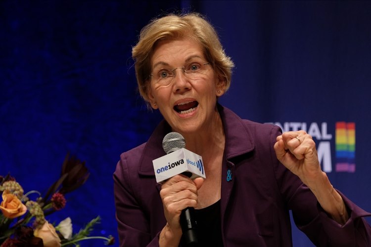 Elizabeth Warren, senadora de Massachusetts