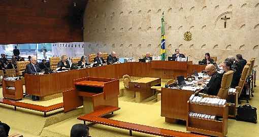 Sessão foi marcada por intenso debate entre os magistrados. Prevaleceu a tese de que delatados devem falar por último, mas nem todos os réus devem ser beneficiados