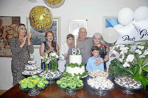 Mirelle, Márcia, Gabriel, Deyr Corrêa, Neiva e  Pedro