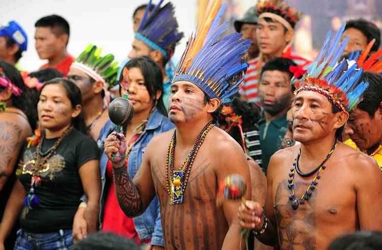 Índios