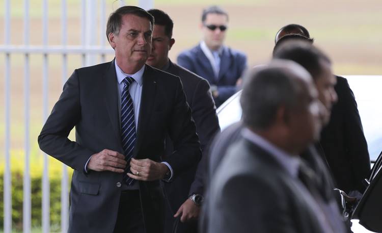 Ele disse ainda que o governo enfrenta pressão da mídia com o desconhecimento dos fatos sobre as questões ambientais como ocorreu anteriormente na crise das queimadas da Amazônia
