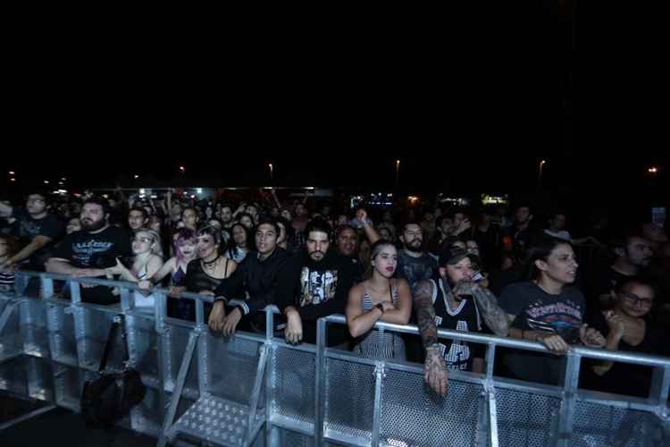 Porão do Rock aquece o fim