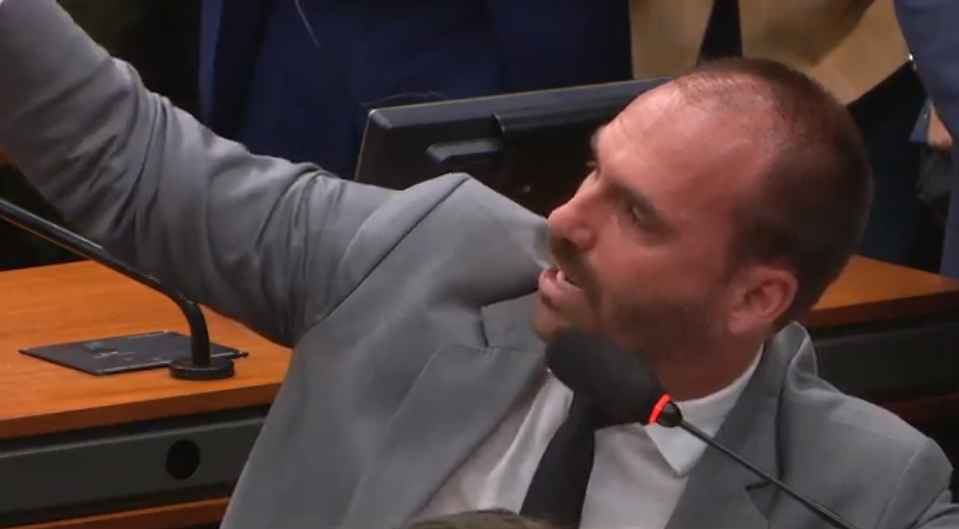 Eduardo Bolsonaro - (foto: Reprodução/Youtube/TV Câmara) Eduardo Bolsonaro - (foto: Reprodução/Youtube/TV Câmara)