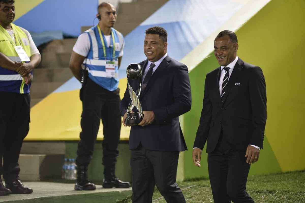 Sub-17: Fenômeno, Júlio César, Cafu e outros ex-craques estarão na final