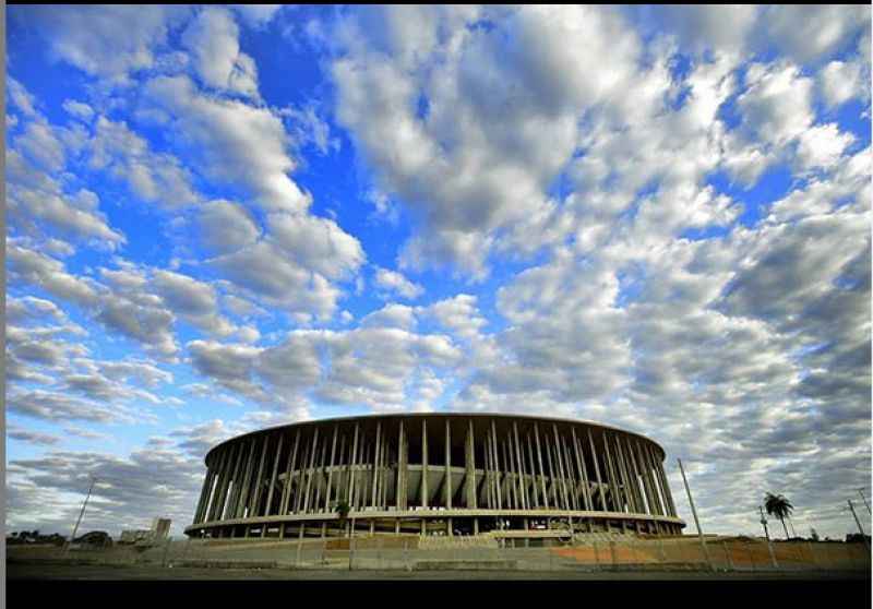 Estádio foi sede da Copa das Confederações, em 2013, e da Copa do Mundo, em 2014, além de ter recebido jogos de futebol nas Olimpíadas de 2016