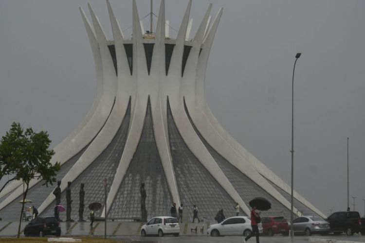 Véspera de Natal será de chuva