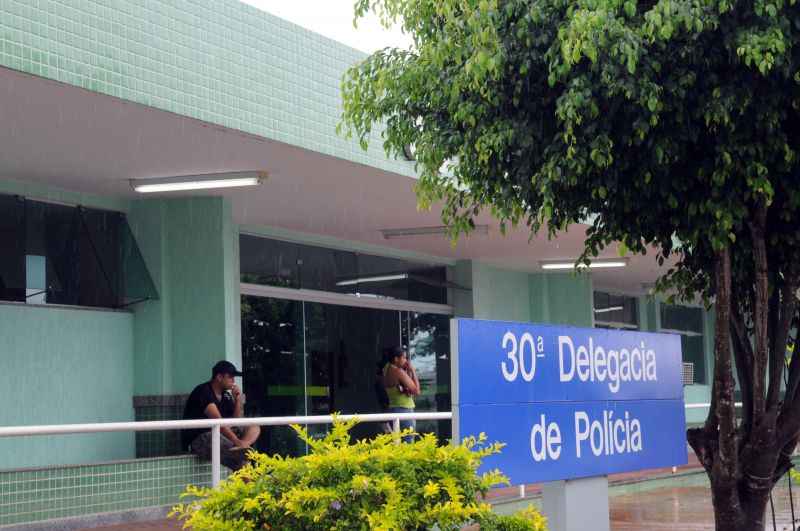 Fachada da 30Âª Delegacia de PolÃ­cia de SÃ£o SebastiÃ£o.