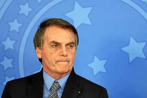 Bolsonaro critica o IrÃ£ e o general morto em aÃ§Ã£o militar dos norte-americanos e diz que posiÃ§Ã£o do Brasil Ã© de se %u201Caliar a qualquer paÃ­s no mundo no combate ao terrorismo%u201D. Especialistas avaliam, porÃ©m, que o governo nÃ£o tomarÃ¡ partido, de fato, no conflito