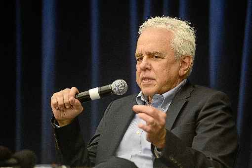 Roberto Castello Branco, presidente da Petrobras: empresa diz que decidirÃ¡ %u201Coportunamente%u201D sobre os prÃ³ximos ajustes