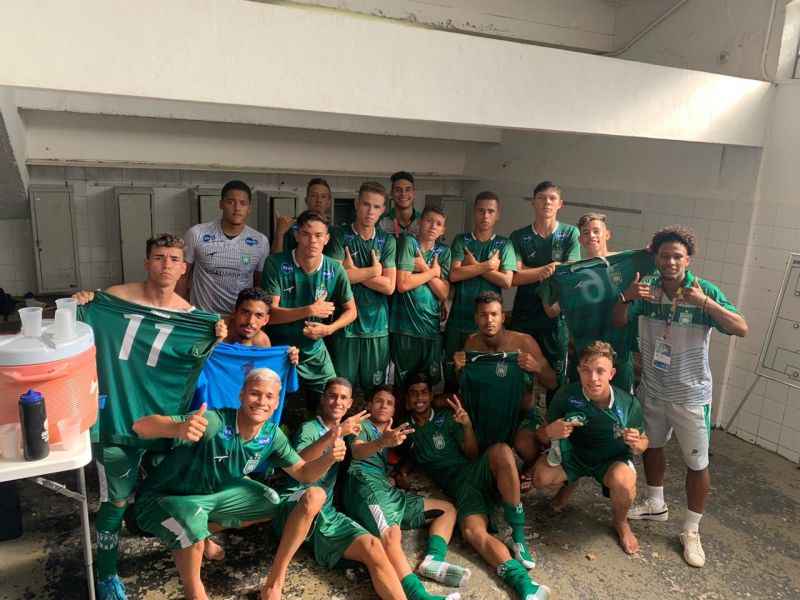 Elenco alviverde festejou a vitÃ³ria por 5 x 2 em cima do Rio Claro