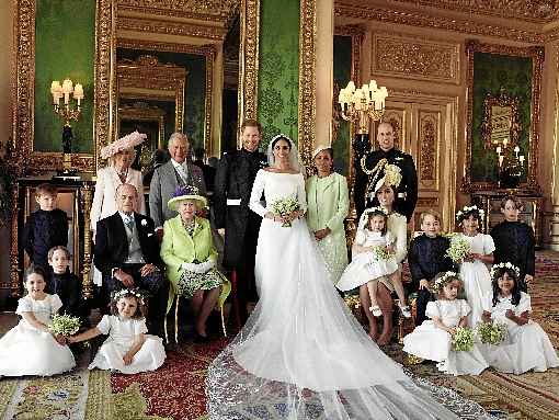 Ãlbum de casamento: a famÃ­lia reunida, no Castelo de Windsor, apÃ³s a cerimÃ´nia de nÃºpcias de Meghan e Harry, em maio de 2018