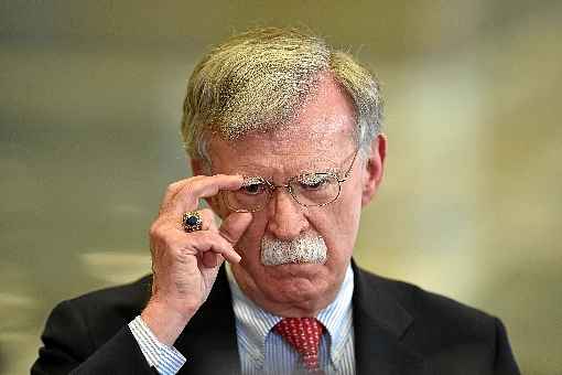 John Bolton, ex-conselheiro de SeguranÃ§a Nacional, Ã© considerado testemunha-chave no julgamento de Trump