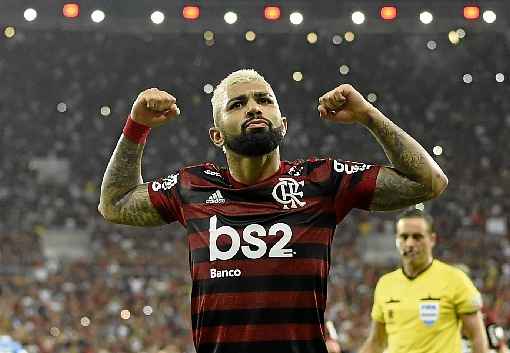 Bolso cheio: aos 23 anos, salÃ¡rio de Gabigol no clube rubro-negro Ã© estimado em R$ 1,5 milhÃ£o por mÃªs