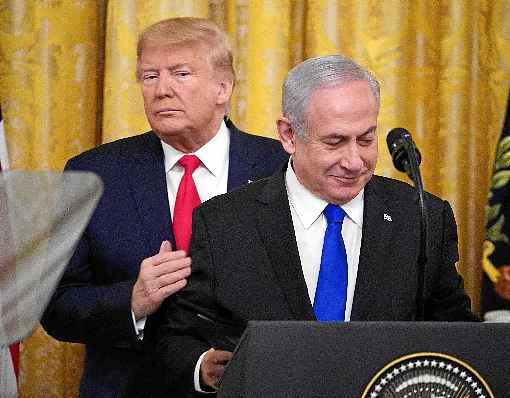 Donald Trump observa Benjamin Netanyahu discursar na Casa Branca: o premiÃª israelense destacou os compromissos dos EUA com seu paÃ­s