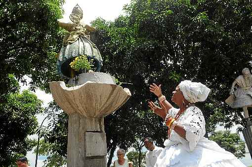 A festa Ã© uma tradiÃ§Ã£o da PraÃ§a dos OrixÃ¡s