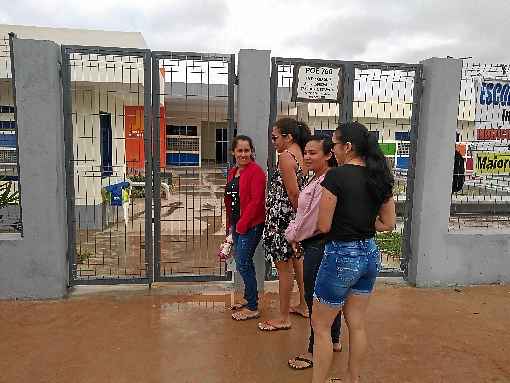 A procura por matrÃ­cula na nova escola no Sol Nascente foi grande