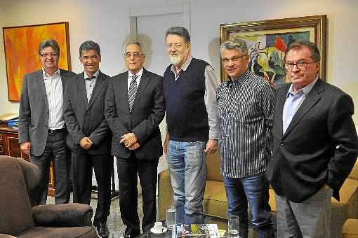 Com Paulo CÃ©sar Marques, Ricardo Noronha, Evaristo de Oliveira, Clayton Aguiar e Chico Jardim