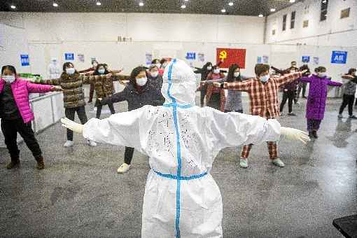 Na China, profissional com sintoma leve da doenÃ§a segue trabalhando