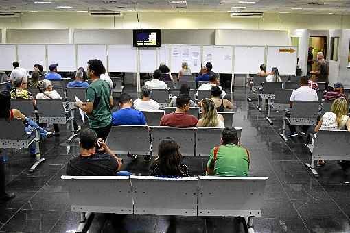 Em 60 dias, BRB assumirÃ¡ serviÃ§os do Detran. Expectativa Ã© reduzir filas