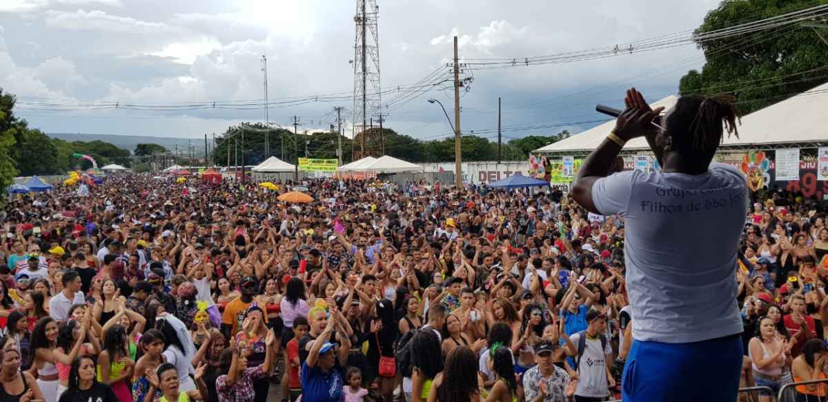 Evento que comeÃ§ou em 2010, com amigos prÃ³ximos de organizador, reuniu 30 mil pessoas na Ãºltima ediÃ§Ã£o e movimenta multidÃ£o em 2020 mesmo sob chuva forte