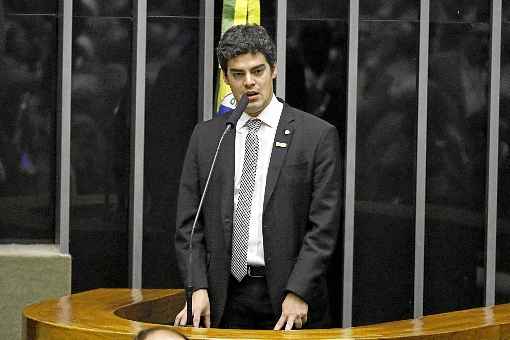 Tiago serÃ¡ o presidente da frente e terÃ¡ assessoramento dos veteranos Antonio Anastasia e KÃ¡tia Abreu