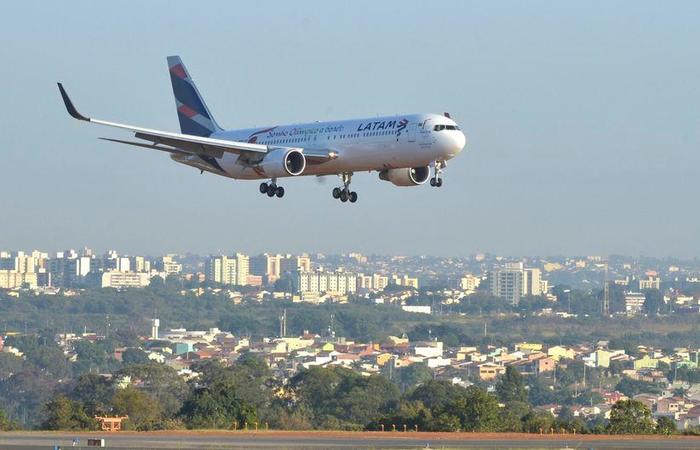 A companhia estÃ¡ em contato com os passageiros afetados para oferecer soluÃ§Ãµes