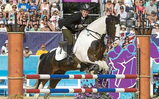 Bronze nos Jogos de Londres-2012, Yane Marques passa orientaÃ§Ãµes Ã  jovem sucessora