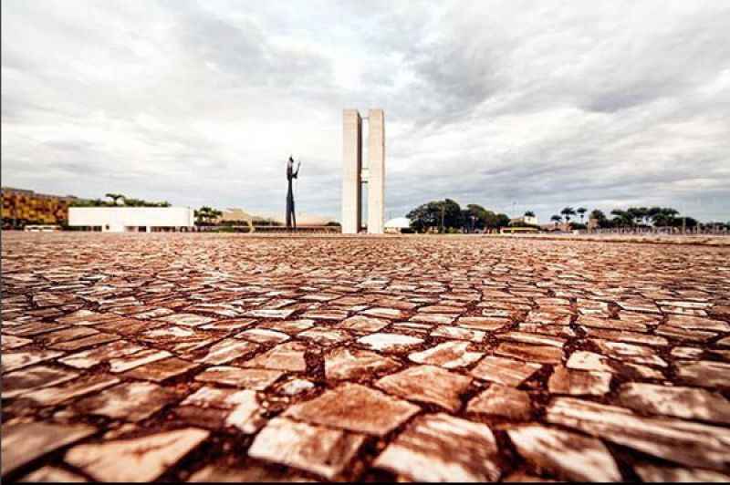 PraÃ§a do TrÃªs Poderes serÃ¡ revitalizada