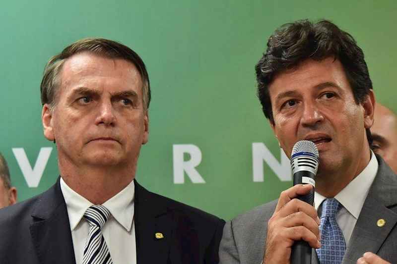 Bolsonaro pediu ainda para apoio aos Estados e tambÃ©m um repasse verdadeiro do nÃºmero de casos do coronavÃ­rus pelo paÃ­s