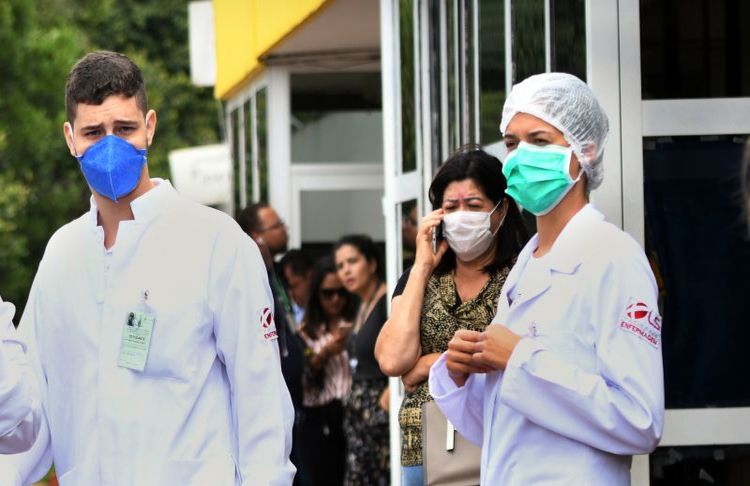 Caso paciente precise ser internado, equipe volante o levarÃ¡ atÃ© o Hospital Regional da Asa Norte (Hran), unidade de saÃºde referÃªncia no tratamento do coronavÃ­rus, no DF