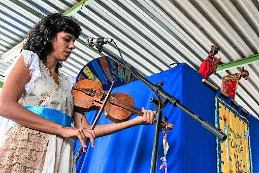 Grupo Mamulengo FuzuÃª abre a programaÃ§Ã£o do festival