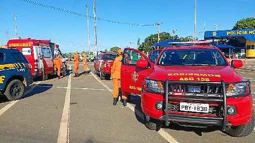 Desde quarta-feira, os bombeiros fazem barreiras em rodovias que cortam o Distrito Federal