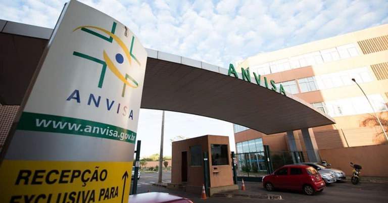 A Anvisa atualizou a restriÃ§Ã£o para acesso ao medicamento apÃ³s aumento da procura provocada pelo novo coronavÃ­rus